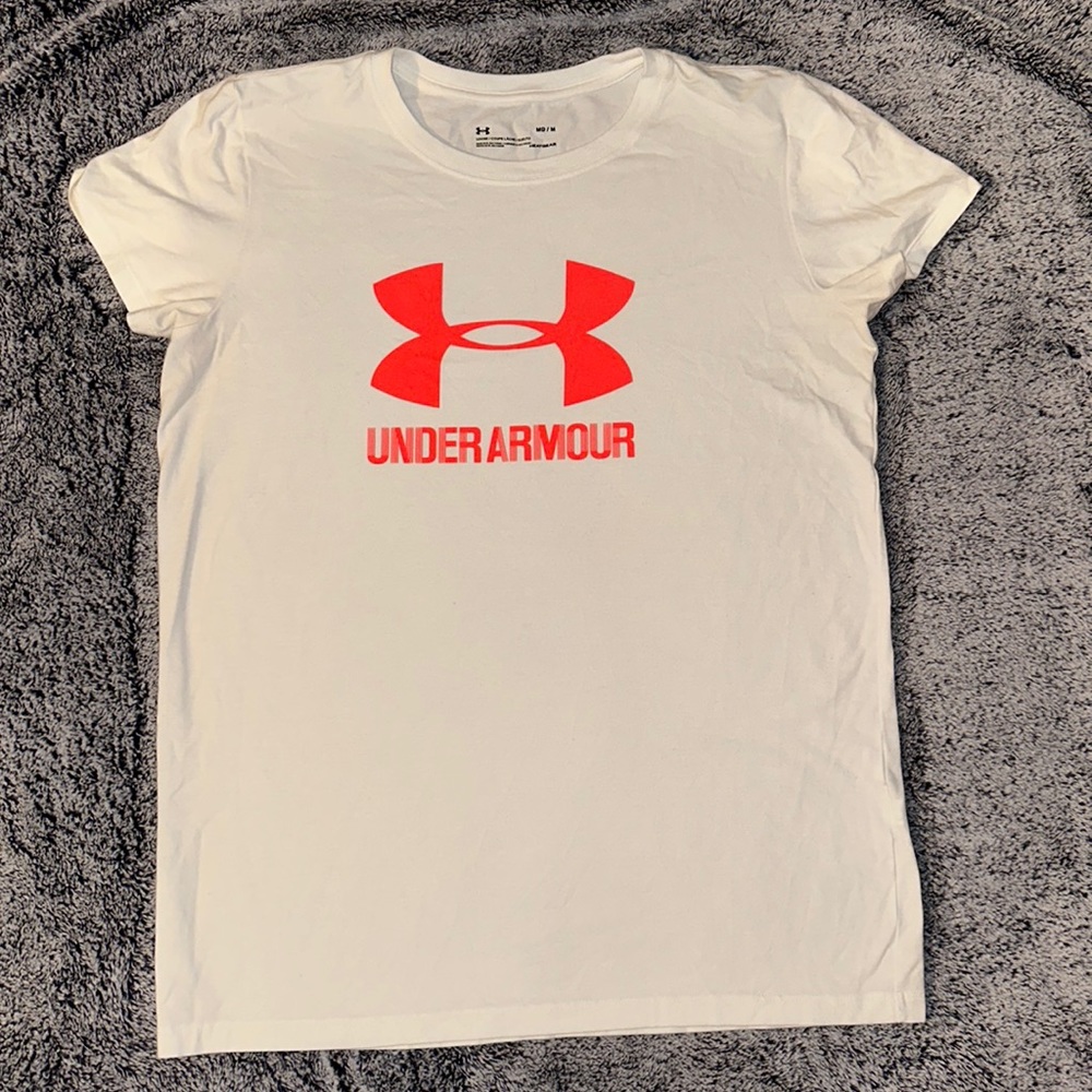 under armor t-shirt